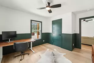 2312 Canterbury St, Austin, TX 78702 - Photo 10