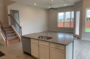 2202 Ambling Trl, Georgetown, TX 78628 - Photo 4