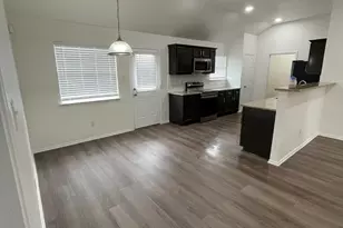 101 Soapstone Dr, Jarrell, TX 76537 - Photo 6