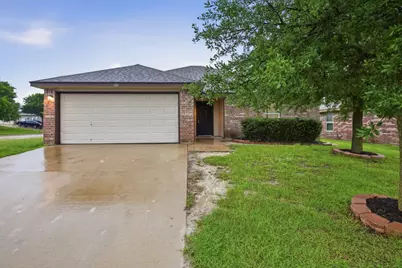 101 Soapstone Drive, Jarrell, TX 76537 - Photo 2