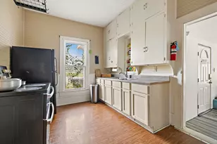 103 E Willis St, Leander, TX 78641 - Photo 14