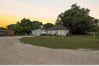 103 E Willis Street, Leander, TX 78641 - Photo 1
