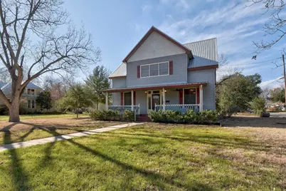 205 S Rio Grande Street, Lockhart, TX 78644 - Photo 2