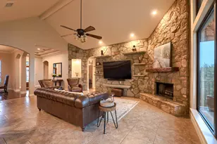 226 Hudson Ln, Dripping Springs, TX 78620 - Photo 10