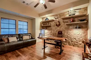 226 Hudson Ln, Dripping Springs, TX 78620 - Photo 14