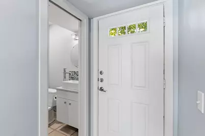 2122 Hancock Drive #121, Austin, TX 78756 - Photo 16