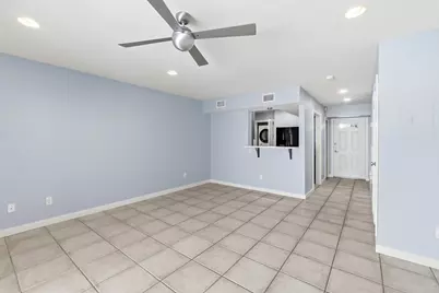 2122 Hancock Drive #121, Austin, TX 78756 - Photo 4
