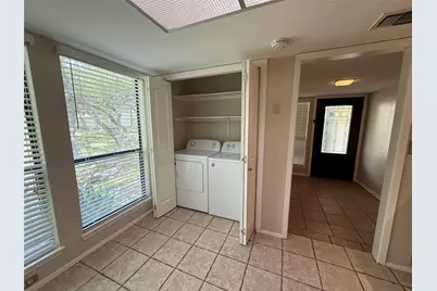17 Casa Verde Street #17, Lakeway, TX 78734 - Photo 6