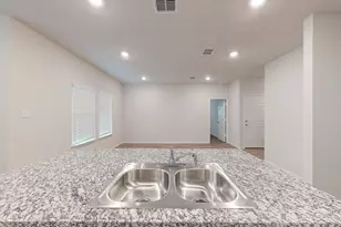 553 Hector Loop, Georgetown, TX 78626 - Photo 6