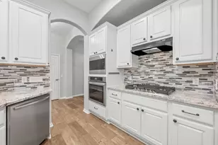 9309 Manipari Ln, Austin, TX 78749 - Photo 12