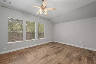9309 Manipari Lane, Austin, TX 78749 - Photo 14