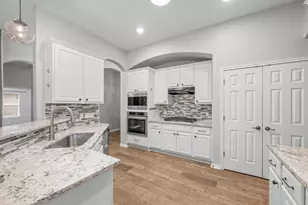 9309 Manipari Ln, Austin, TX 78749 - Photo 8