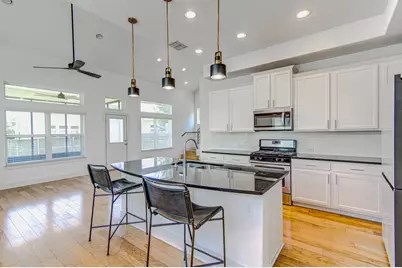 2117 Maxwell Lane, Austin, TX 78741 - Photo 12