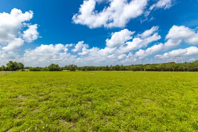 2112 (Tract #4) Baca Loop, Flatonia, TX 78941 - Photo 10