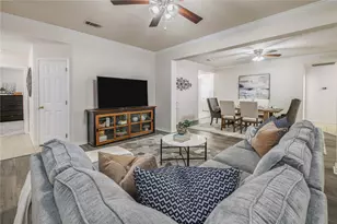 903 Crepe Myrtle St, College Station, TX 77845 - Photo 6