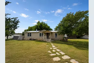 210 Jennifer Lane, Leander, TX 78641 - Photo 4