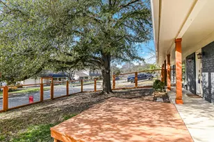 7105 Meadowood Dr, Austin, TX 78723 - Photo 2