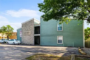 301 W 38th St, Austin, TX 78705 - Photo 12