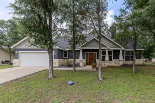 346 Lamaloa Ln, Bastrop, TX 78602 - Photo 1