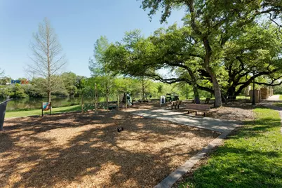 615 Pecan Avenue, Round Rock, TX 78664 - Photo 16