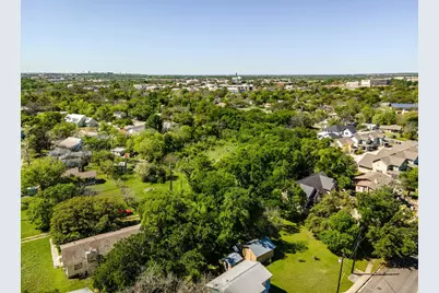 615 Pecan Avenue, Round Rock, TX 78664 - Photo 8