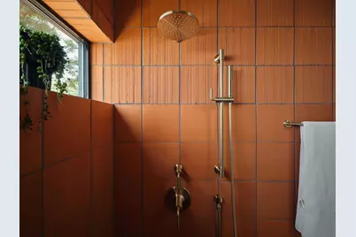 67 Robert T Martinez Jr, Austin, TX 78702 - Photo 10