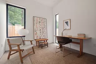 67 Robert T Martinez Jr, Austin, TX 78702 - Photo 12