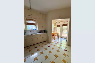 2718 E 22nd Street, Austin, TX 78722 - Photo 8
