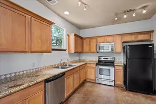 15306 Oklahoma St, Austin, TX 78734 - Photo 10