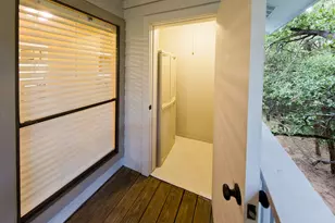 3839 Dry Creek Dr, Austin, TX 78731 - Photo 22