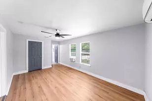 1627 W Thorain Blvd, San Antonio, TX 78201 - Photo 24