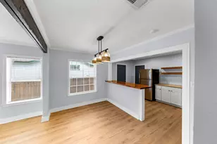 1627 W Thorain Blvd, San Antonio, TX 78201 - Photo 10