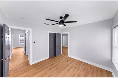 1627 W Thorain Boulevard, San Antonio, TX 78201 - Photo 22