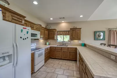 333 Sandy Mountain Drive, Sunrise Beach, TX 78643 - Photo 10
