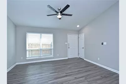 2302 Fuzz Fairway #B, Austin, TX 78728 - Photo 10