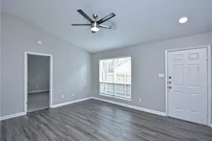 2302 Fuzz Fairway, Austin, TX 78728 - Photo 8