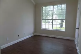 301 Thunderbay Dr, Georgetown, TX 78626 - Photo 12