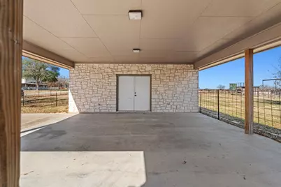 1158 W County Road 415, Lexington, TX 78947 - Photo 26