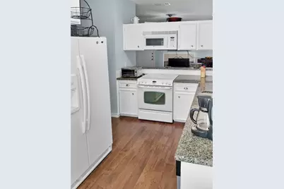 2414 Longview Street #210, Austin, TX 78705 - Photo 4