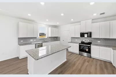 13244 Riversdale Road, Del Valle, TX 78617 - Photo 12