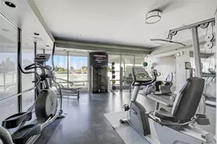 300 Bowie St, Austin, TX 78703 - Photo 14