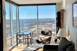 300 Bowie St, Austin, TX 78703 - Photo 8