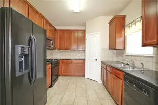 2720 Overton St, Round Rock, TX 78665 - Photo 12