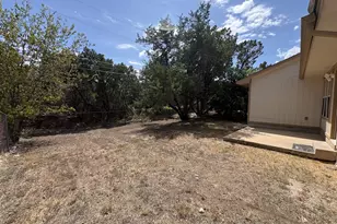 5509 Thunderbird St, Lago Vista, TX 78645 - Photo 14