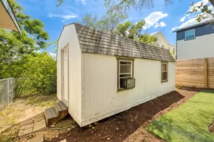 11004 Elm St, Jonestown, TX 78645 - Photo 20