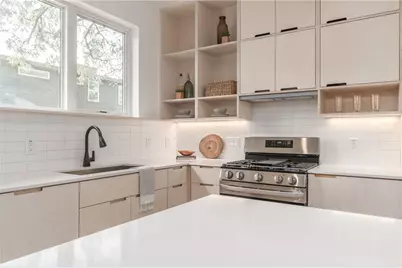 915 Tillery Street #B, Austin, TX 78702 - Photo 8