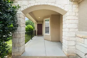 501 Sheldon Lake Dr, Georgetown, TX 78633 - Photo 4