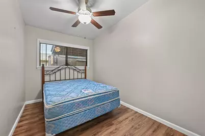 102 Rivercrest Street, Luling, TX 78648 - Photo 16