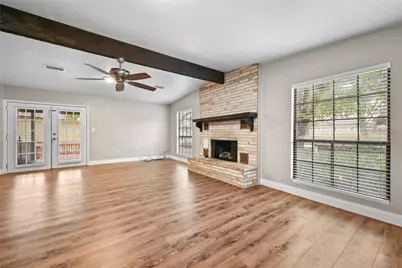102 Rivercrest Street, Luling, TX 78648 - Photo 10
