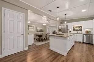 102 Rivercrest St, Luling, TX 78648 - Photo 6
